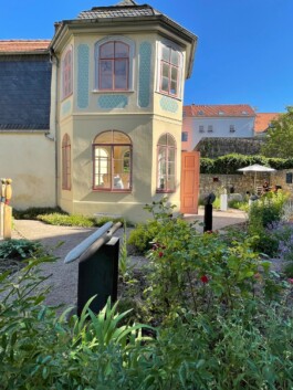 Skulpturenpark Weimars im Duftgarten Palais Schardt